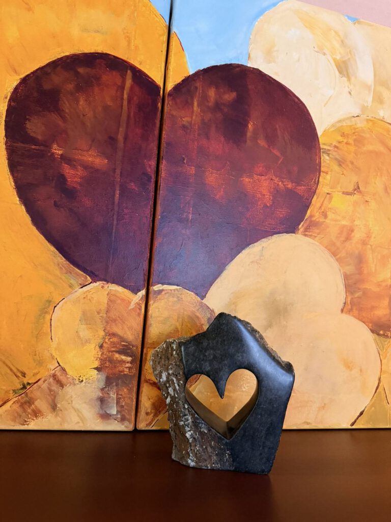 Kunst aan de muur in De Loods